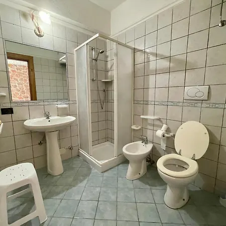 Raffaela Bed & Breakfast 2*