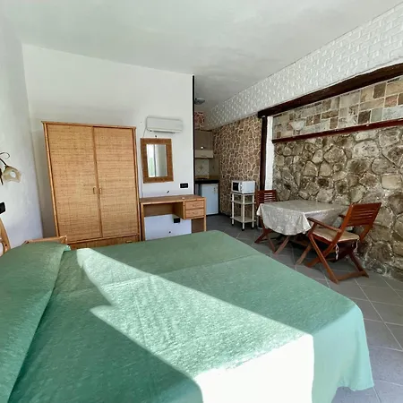 Raffaela Bed & Breakfast Lacco Ameno (Isola d'Ischia)