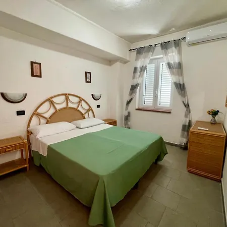 Raffaela Bed & Breakfast