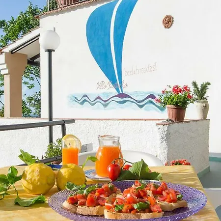 Raffaela Bed & Breakfast 2*